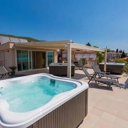 Апартаменты Traumhaftes Nur 100 Meter Zum Mit Sauna, Jacuzzi, Meerblick *