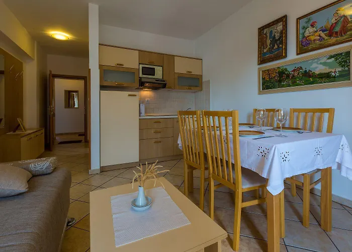 Traumhaftes Nur 100 Meter Zum Mit Sauna, Jacuzzi, Meerblick Appartement *
