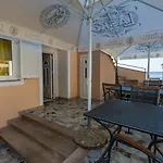Traumhaftes Nur 100 Meter Zum Mit Sauna, Jacuzzi, Meerblick Dramalj