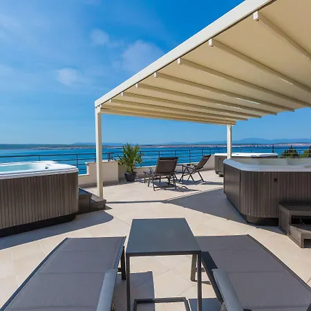 Traumhaftes Nur 100 Meter Zum Mit Sauna, Jacuzzi, Meerblick Apartment *